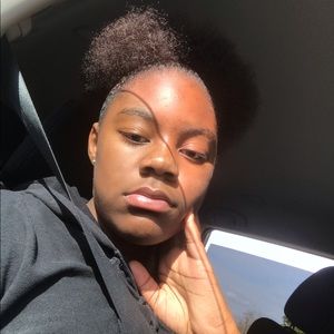 Meet your Posher, Jaila